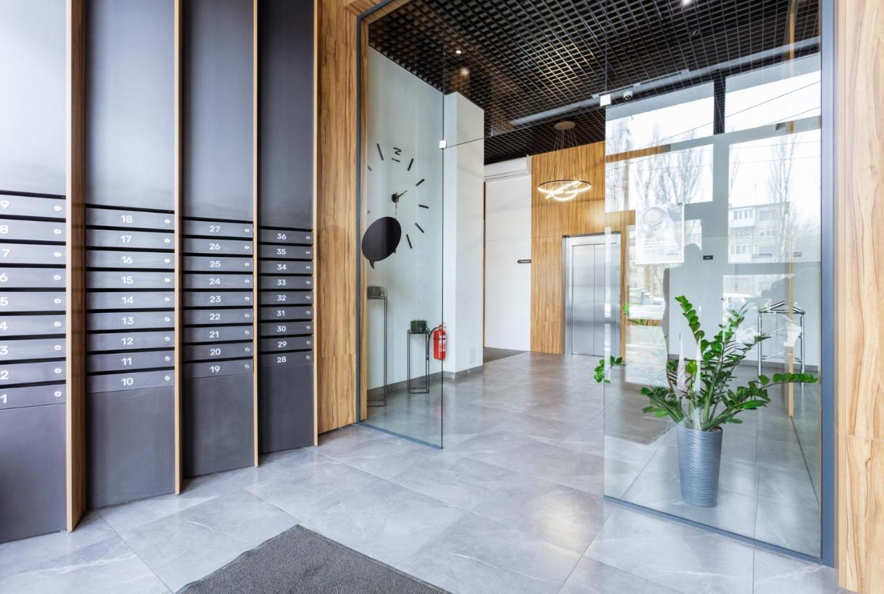 Nyvky Like Home - Studio - Apt 21 Киев Екстериор снимка