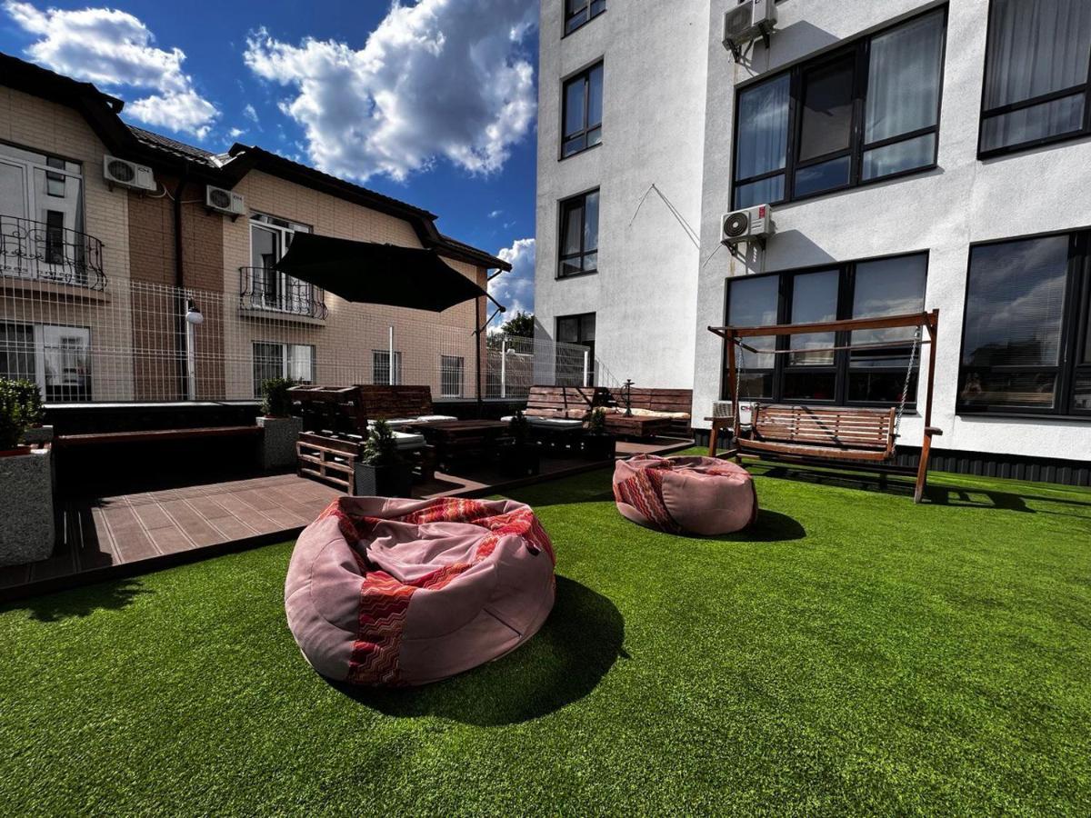 Nyvky Like Home - Studio - Apt 21 Киев Екстериор снимка